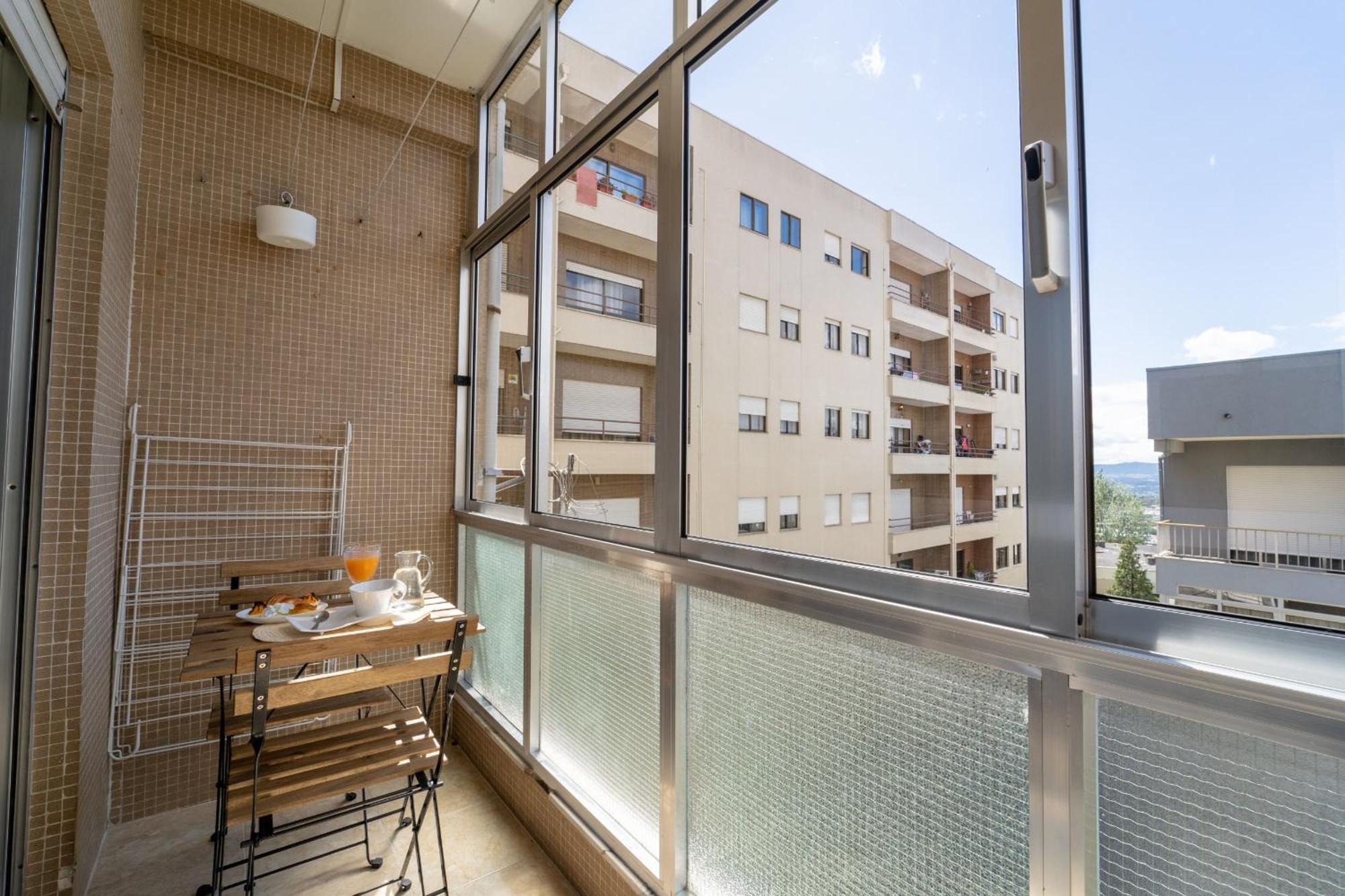 Alvares Araujo - Apartamento Familiar Perto Da Estacao De Comboios Braga Eksteriør billede